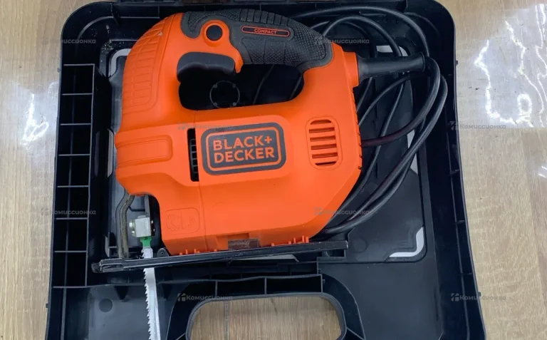 электролобзик Black&decker KFBES410