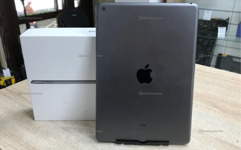 Планшет Apple iPad 9 256