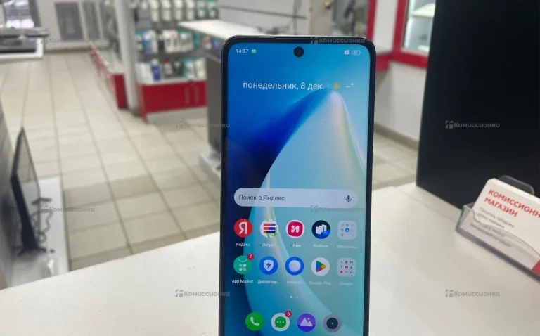 Realme C55 8/256 ГБ