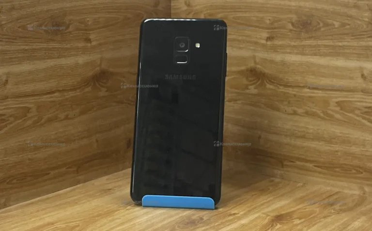Samsung Galaxy A8+ (2018) 4/32 ГБ