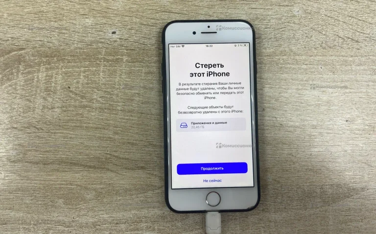 Apple iPhone 8 2/64 ГБ