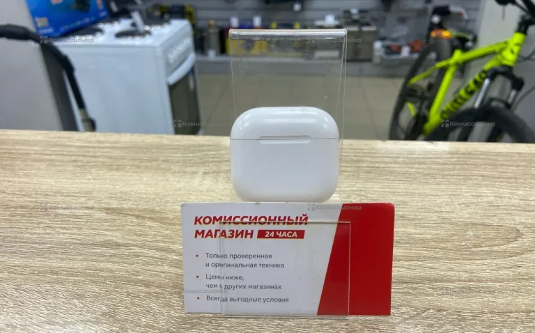 Наушники AirPods 4