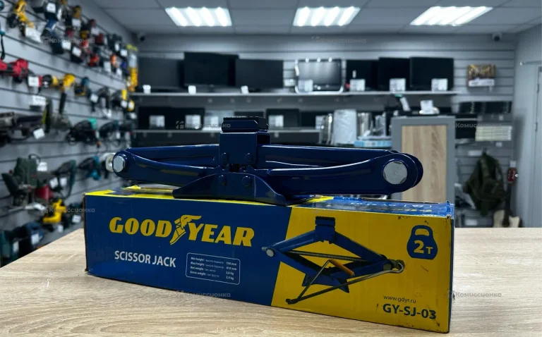 Домкрат Goodyear GY-SJ-03