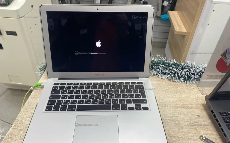 Ноутбук  MacBook Air 13 2017