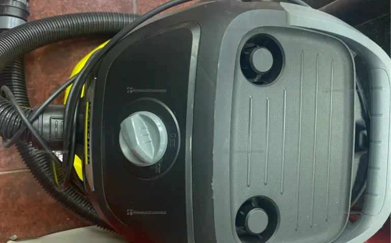 Пылесос  Karcher KWD 3