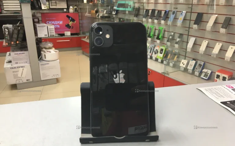 Apple iPhone 11 4/64 ГБ