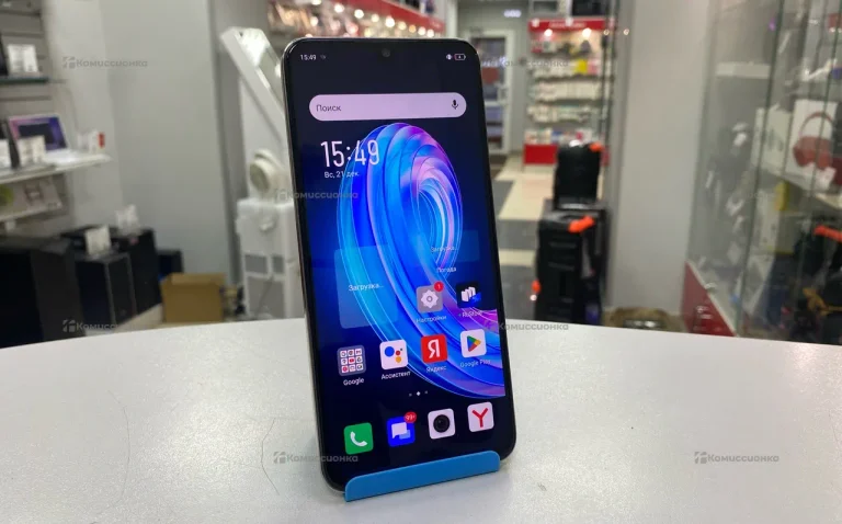 Телефон Infinix Hot 30i 8/256 ГБ