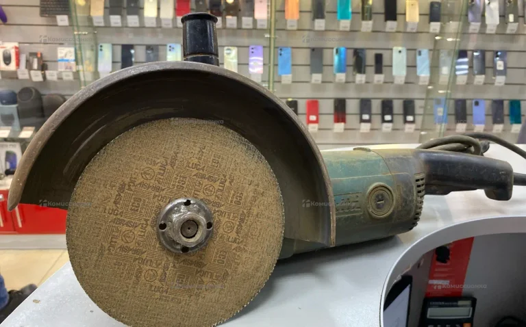 УШМ Makita 9069