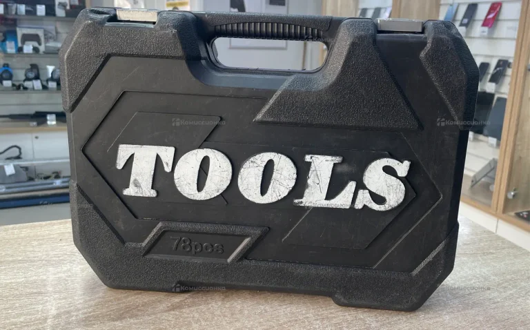Набор инструментов Tools