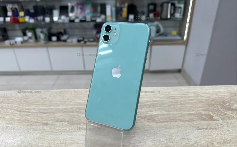 Apple iPhone 11 4/128 ГБ