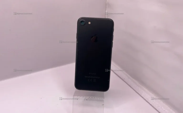 Apple iPhone 7 32 ГБ.