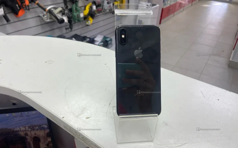 Apple iPhone X 3/256 ГБ