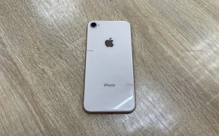 Apple iPhone 8 2/64 ГБ