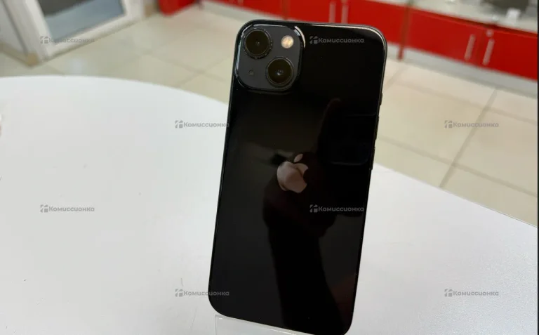 Apple iPhone 13 128 ГБ