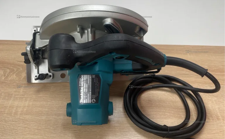 Дисковая пила Makita HS7600