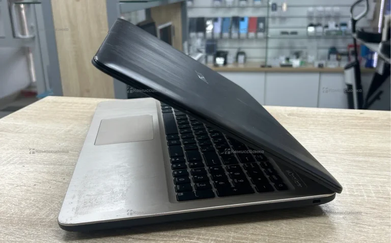 Ноутбук ASU’s X540SA