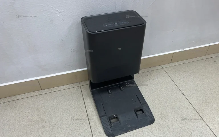 Станция для автоматического сбора мусора  Mi Robo
