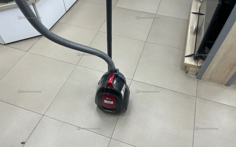Пылесос  LG VC5316NNDR