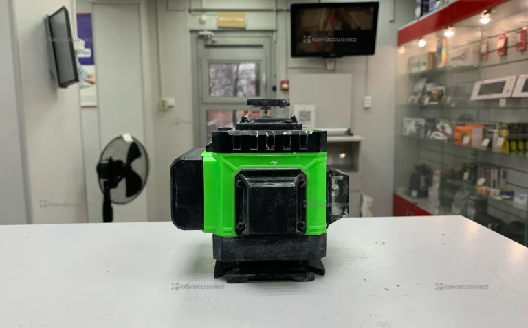 Лазерный уровень Hilda 4D