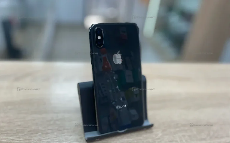 Apple iPhone X 3/64 ГБ