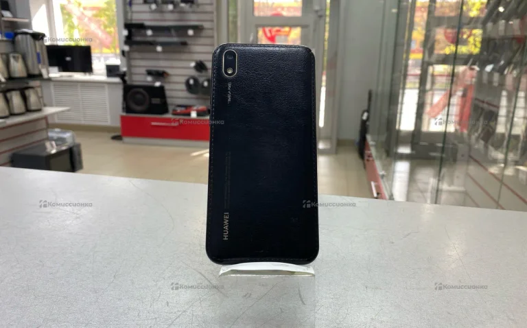 Huawei Y5 (2019) 2/32 ГБ