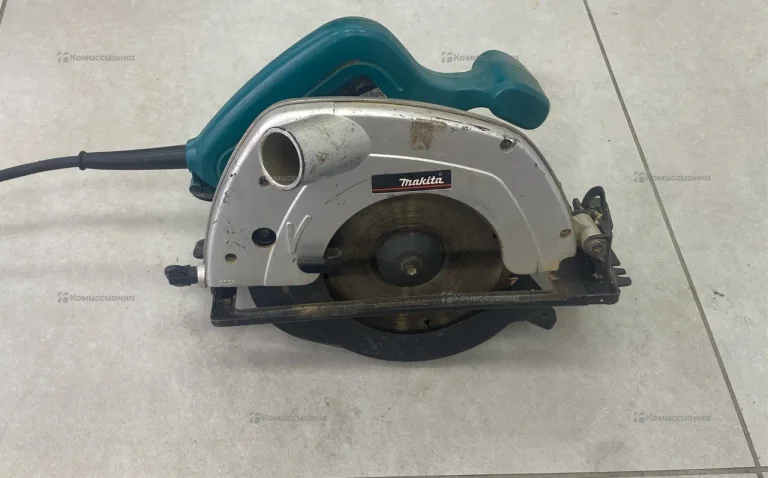 Дисковая пила makita 5604R