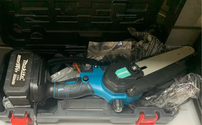 Сучкорез аккумуляторный Makita