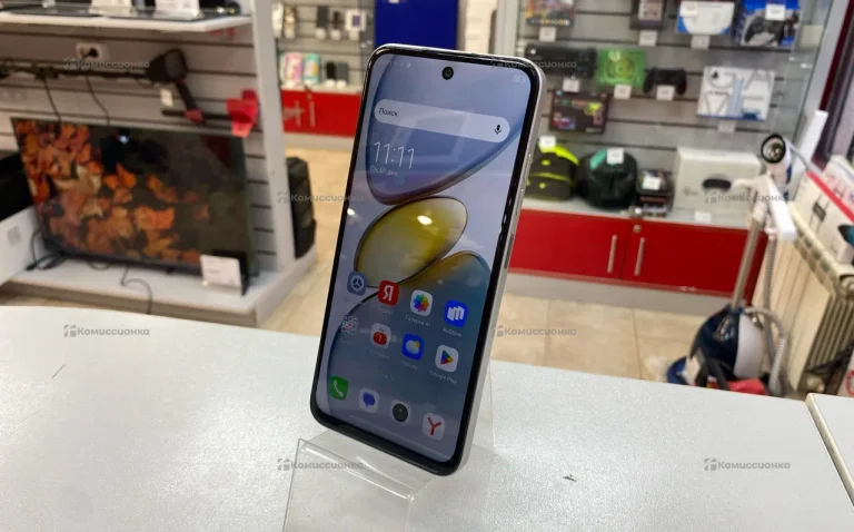 Tecno Spark Go 1 3/64 ГБ