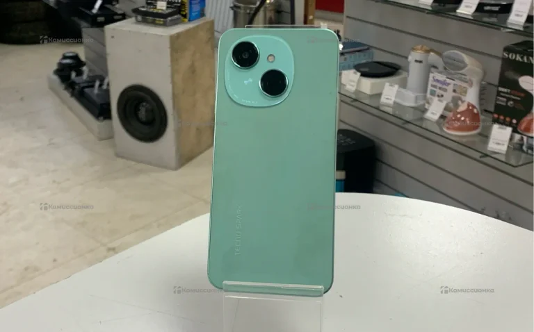 Tecno Spark Go 1 3/64 ГБ