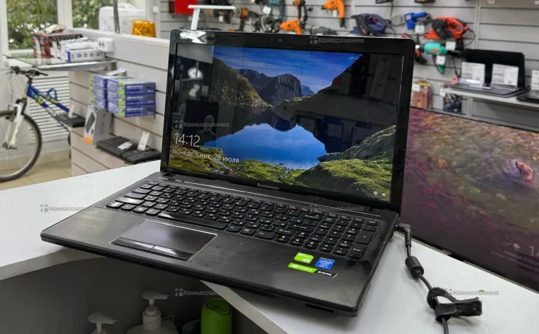 Ноутбук  lenovo