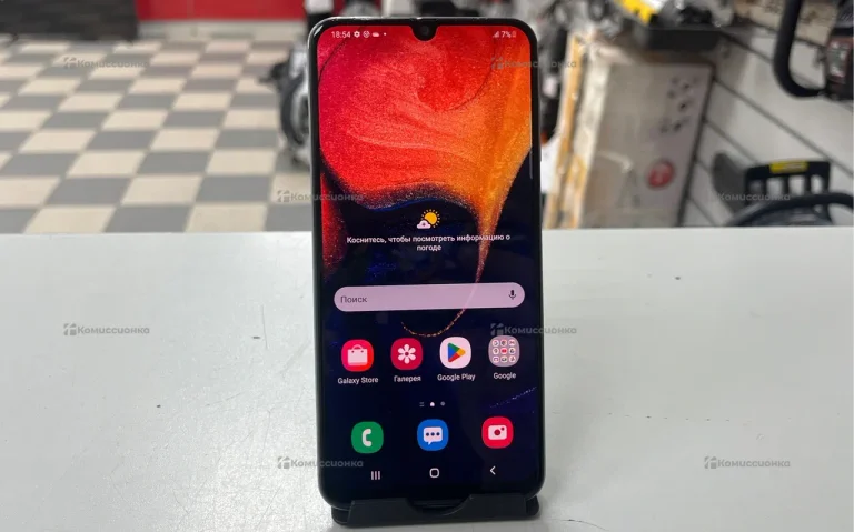 Samsung galaxy a50 4/64 ГБ