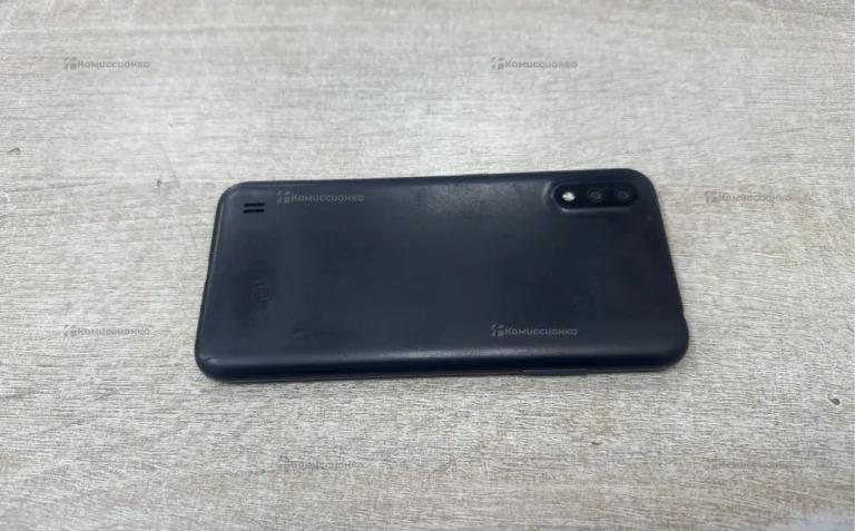 Samsung Galaxy A01 2/16 ГБ