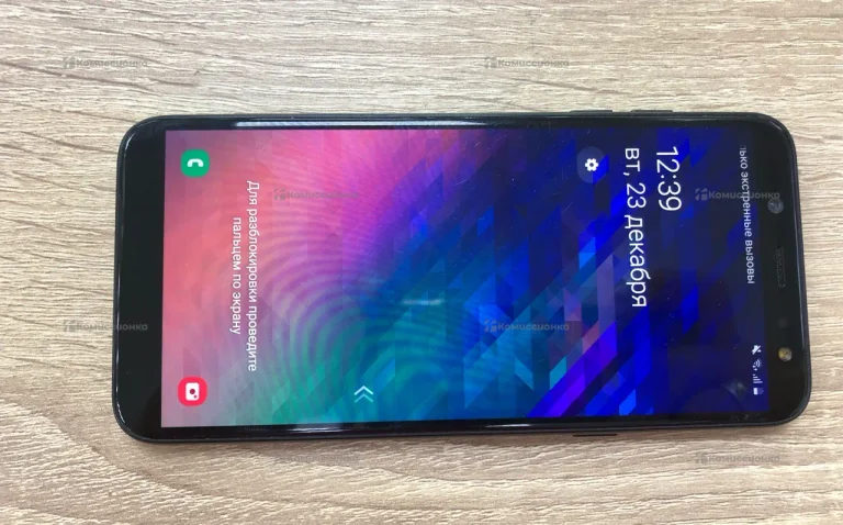 Samsung Galaxy A6 (2018) 3/32 ГБ