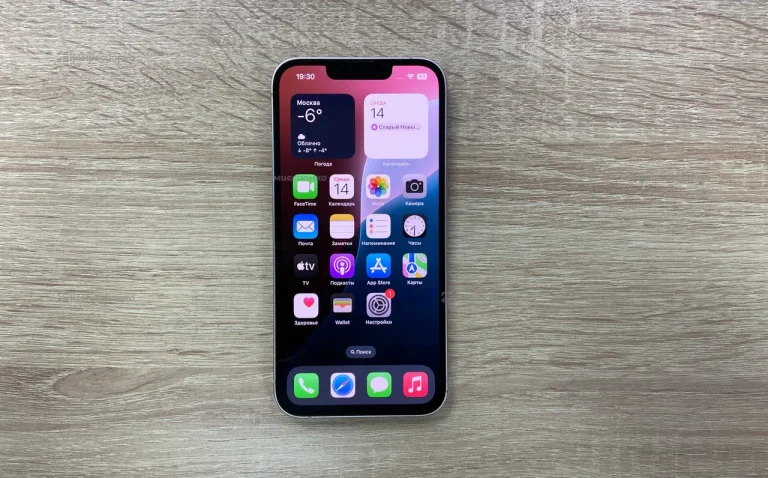 Apple iPhone 13 4/128 ГБ