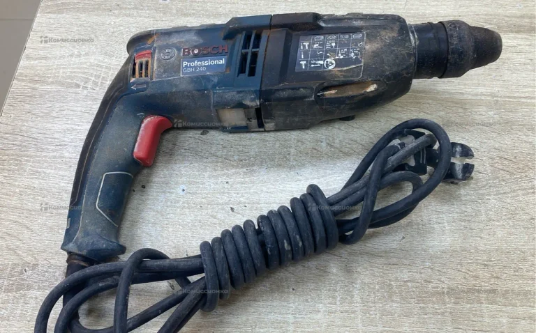 Перфоратор Bosch GBH 240