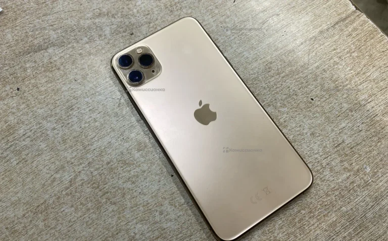 Apple iPhone 11 Pro Max 4/64 ГБ