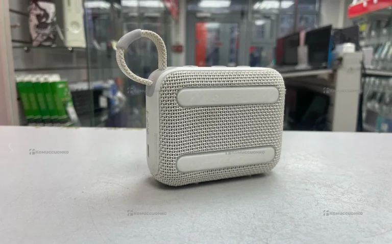 Колонка  JBL GO 4