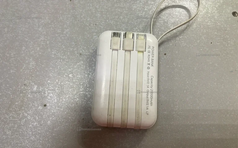 Power Bank  с проводами