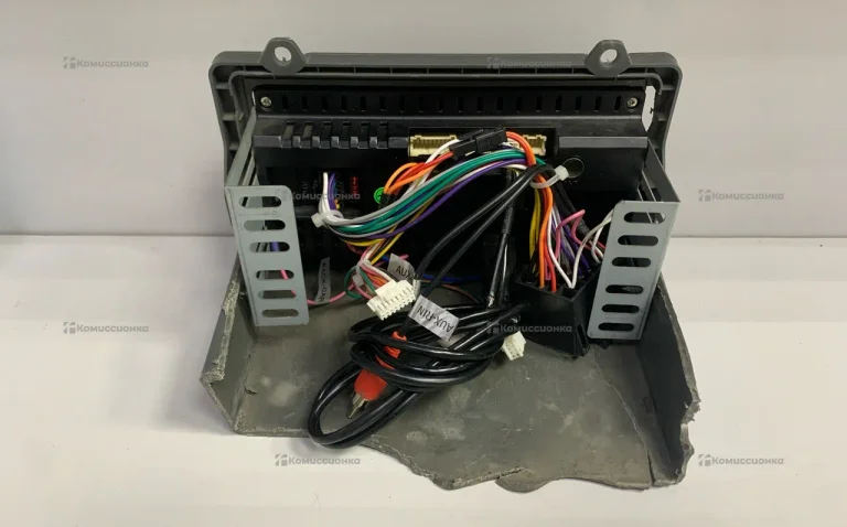 Автомагнитола China 2/32ГБ