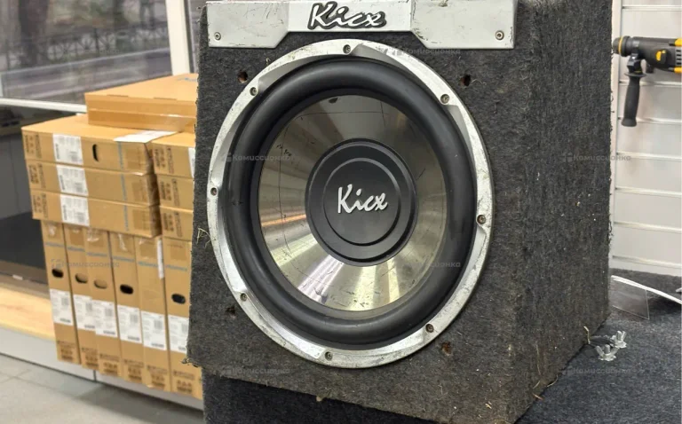 Активный сабвуфер Kicx ICQ-300BA