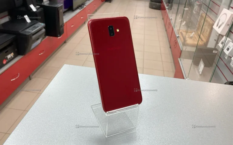 Samsung Galaxy J6+ 3/32 ГБ