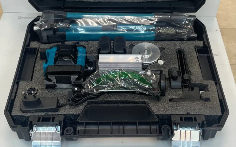 Лазерный уровень Makita реплика 4d(5)