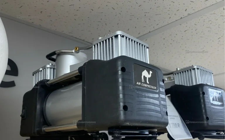 Автомобильный компрессор 2 цилиндра