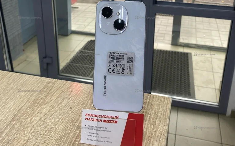 Tecno Spark Go 1 4/64 ГБ