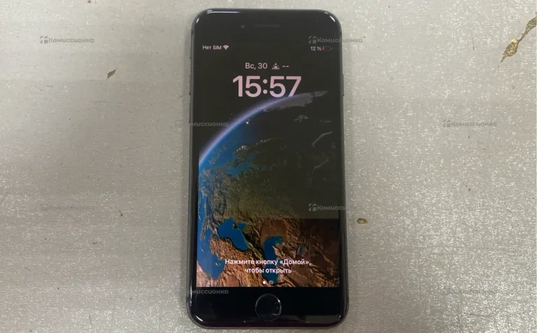 Apple iPhone 8 2/64 ГБ