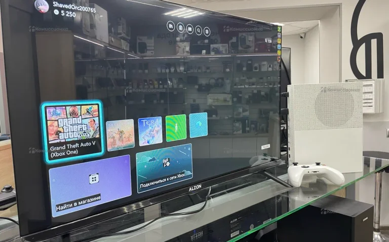 Приставка Xbox One S 500 ГБ