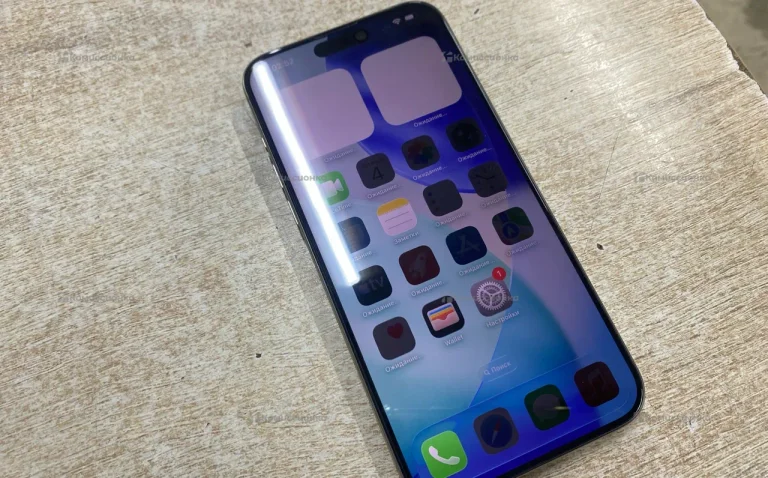 Apple iPhone 15 Pro Max 8/256 ГБ