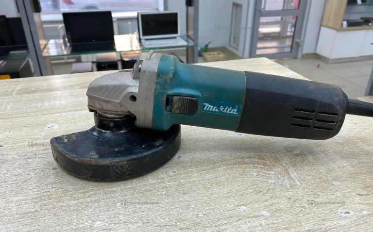 УШМ makita 9555HN