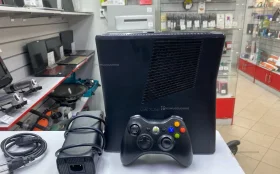 Приставка Xbox 360 S