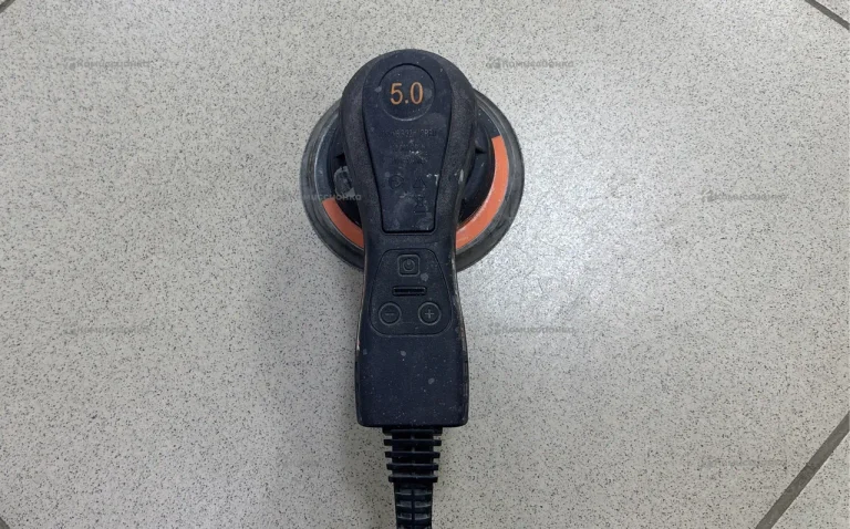 Шлифовальная машинка R7303